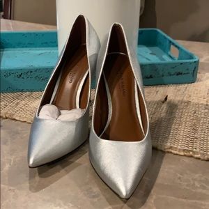 Silver stiletto pumps